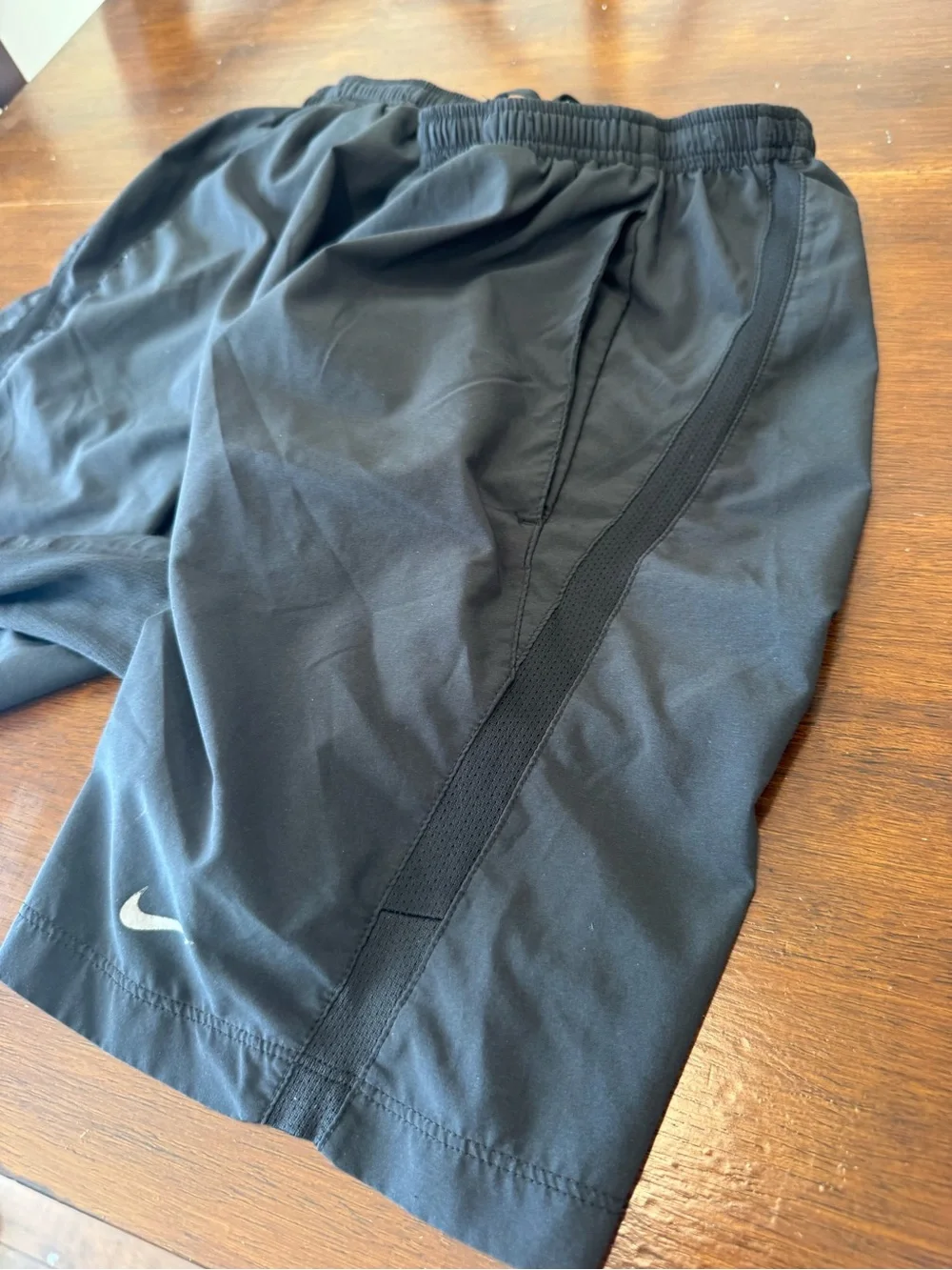 Nike DRI-FIT Size XL Womens Black Stretch Waist Lined Pocket Running Shorts